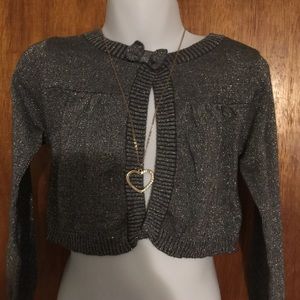 Silver/ grey shimmery Carter’s sweater sz:4t
